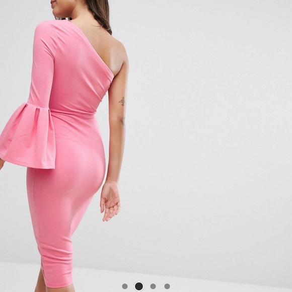 One shoulder midi dress with bell sleeve. - Picture 3 of 6